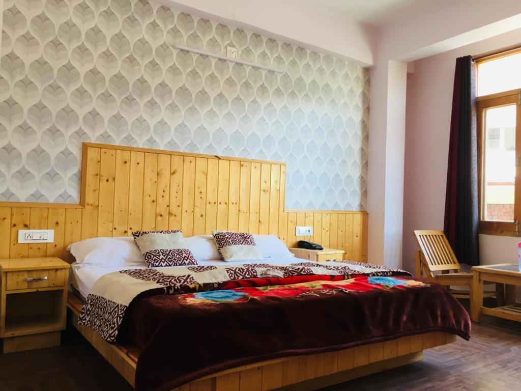 Hotel Corner Retreat 2Min Walking From Mall Road, Manali